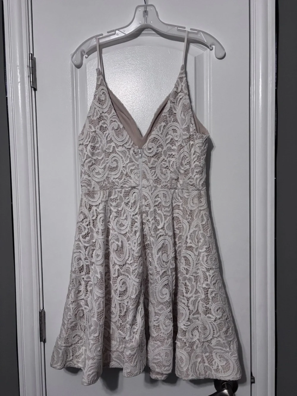 Sequin Hearts Lace Fit & Flare Mini Dress Ivory Boho Coquette Size Large - Picture 4 of 7